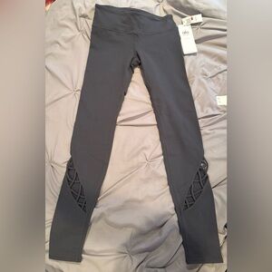 Women’s grey Alo leggings